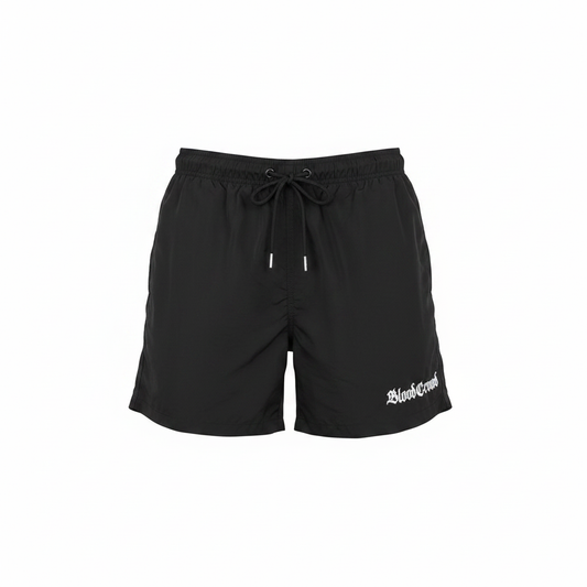 Blood Crowd Horizon Swim Shorts Schwarz – Ghost Mannequin Frontansicht, glatte Oberfläche, weißer Hintergrund